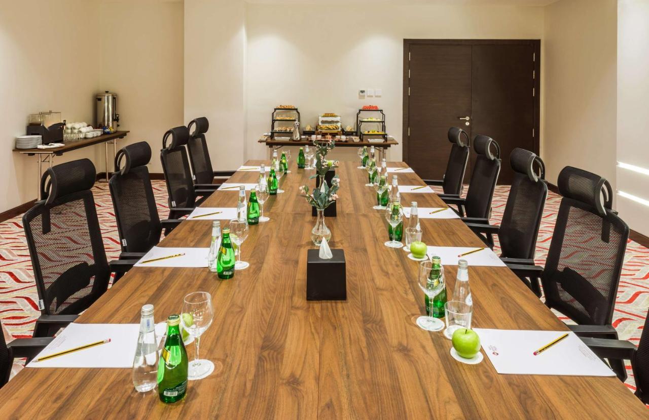 Best Western Plus Al Qurayyat City Center Εξωτερικό φωτογραφία