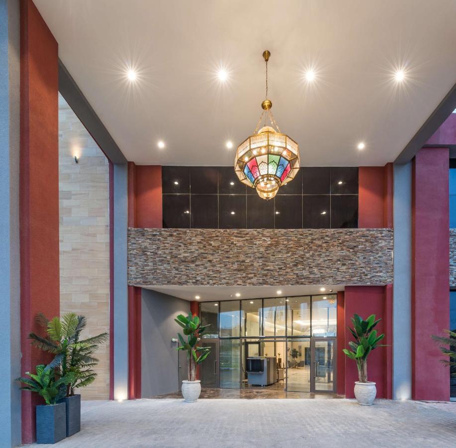 Best Western Plus Al Qurayyat City Center Εξωτερικό φωτογραφία